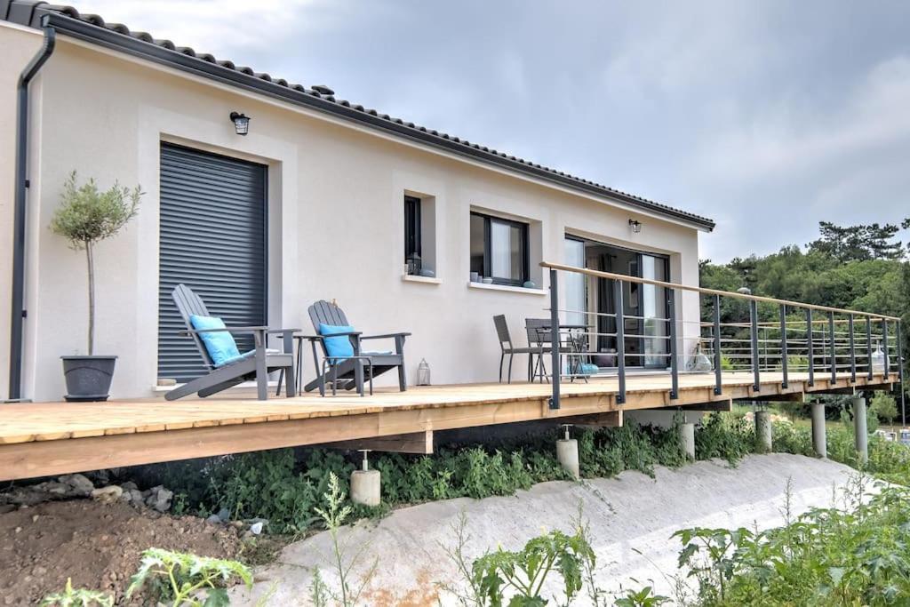 L'Elegante Confort, Clim & Vue Imprenable Bassillac Exteriér fotografie